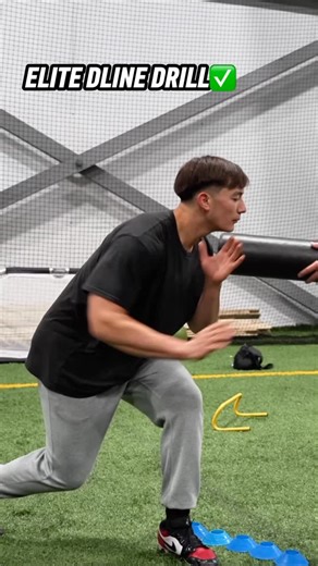 Isaac Hadac on Instagram: "Elite Dline Drill for Pass Rush👀✅🏈 Grab a 5⭐️ Football Package DL Edition (LlNK lN BlO) for the best DL Drills, Workouts, and MORE🔥 . . . . . #fb #football #footballcoach #d1 #d1football #d1footballplayer #oline #dline #dlineman #dlineworkouts #hsfb #recruiting #hsrecruit #d1offer #d1recruit #footballworkout #5starfootball #5starfootballpackage #5starfootballrecruiting"