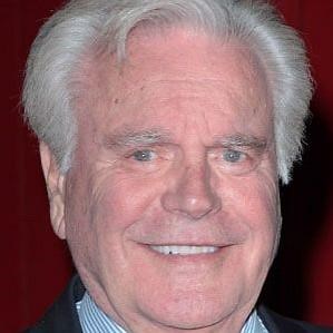Robert Wagner – Age, Bio, Personal Life, Family & Stats | CelebsAges