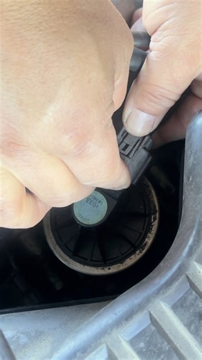 Fire Line Tire Company▪️Rick 📍Corona, Ca on Instagram: "Honda Civic EGR Cleaning P0401 DIY"