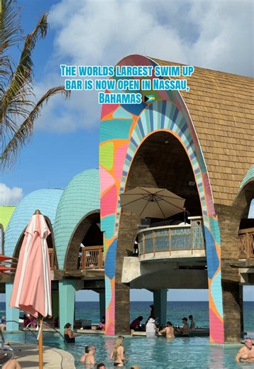 The floating flamingo at The Royal Beach Club is now open to cruisers sailing on @Royal Caribbean @Celebrity Cruises or @silversea 🛳️ This is an excursion you can add to your sailing if you’re heading to Nassau. Be sure to check it out!! Send this to someone you’re cruising to Nassau with soon!! 🌴 #cruisetok #nassau #royalbeachclub #royalcaribbean #bar