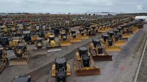 BIG AUCTION ENERGY! 🔥 With over 16,000 equipment items and trucks up for grabs, this 5-day auction (Feb. 17-21) is the biggest event of the year. Day 2 is here, and we’ve got the equipment you're looking for. There’s still time to register and place your bids. Explore the full auction schedule, get bidding details, and be part of the action here: https://ow.ly/HTeu50V270q Follow us on Facebook and Instagram for daily event updates! | Ritchie Bros.