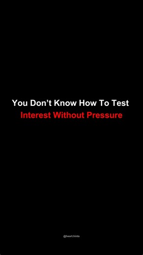 Dating | Psychology | Tips on Instagram: "read and Save ⬇️ Comment "GUIDE" if you get stuck here 👇 If you don’t know how to test interest without pressure, it’s because most men test with need, not clarity. 1️⃣ You ask questions that seek reassurance This creates emotional weight instead of attraction. 2️⃣ You push for responses to feel certain Pressure makes people pull back, even if interest exists. 3️⃣ You confuse effort with interest Real interest shows in how someone leans in, not what the