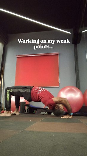 16 reactions | Got to get this rigid body a little more flexible to be at my best  for those wondering why it's good to learn this- it's a perfect counter for the "mobile - phone - posture" #chakrasanabeginner #wheelposebeginner | Vinod Nathaniel - Doctor & Personal Trainer | Facebook