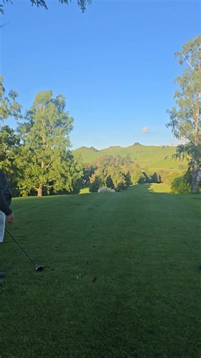 5.8K views · 43 reactions | Johnston Wallace bombing one down the 10th setting up a birdie for the winning team | Twilight Golf in Taihape | Facebook