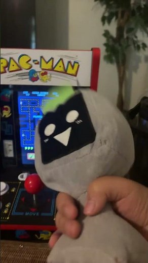 Mr. Fun computer plays Pac-Man