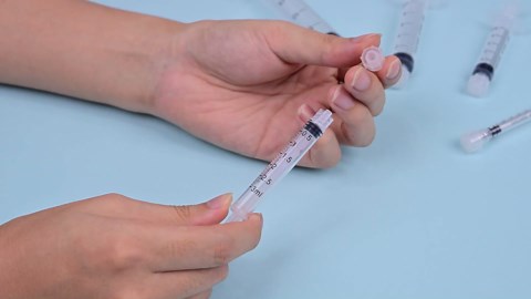 3mL Syringes without Needle, Luer Lock Syringe with Cap, Sterile Individually Wrapped, Accurate Liquid Measurement - 10 Pack for Lab Use and Home Care