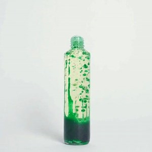 12K views · 44 reactions | Make your own colorful, bubbling lava lamp with this DIY science experiment. 離 Learn the steps at: m.kiwico.com/Lava-Lamp #stem #stemeducation #stemforkids #athomelearning #learningthroughplay #learningathome #steam #homeschool #distancelearning #kidsactivities #diy #diyprojects #KiwiCoDIY | KiwiCo | Facebook