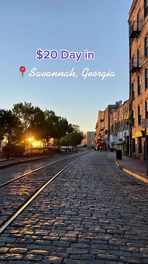 A $20 Day in Savannah, GA! 💵 #savannahgeorgia #budgettravel #traveltiktok #travel