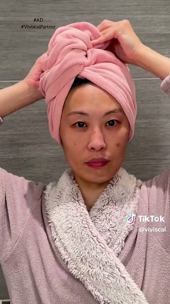 Fuller, healthier-looking hair starts in the shower. 🚿 #ViviscalPartner Cecilia shares her #Viviscal routine from start-to-finish. Shop now on @Amazon! 1️⃣ Clear buildup with Exfoliating Scalp Scrub 2️⃣ Gently cleanse with Thickening Shampoo 3️⃣ Deeply hydrate with Strengthening Conditioner 4️⃣ Apply Thickening Serum to wet or dry hair #haircare #washday #hairroutine #fyp #showertok #showerroutine