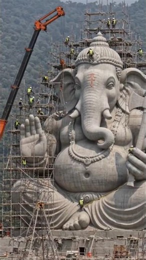 1000 FT Ganesh Statue Construction Timelapse | Mega Cliff Build 🤯 #bunkerbuild