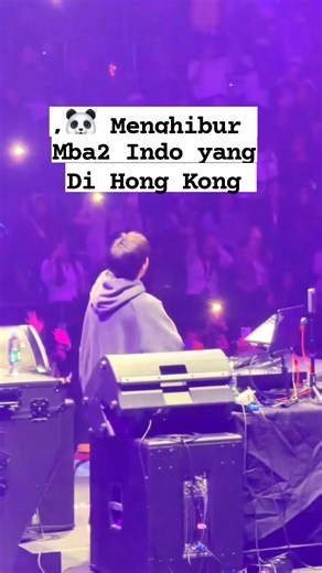DJ PANDA 🐼 Menghibur Mba2 Di Hong Kong #djpanda #pandagank #aicaroline #reels | Ai Caroline