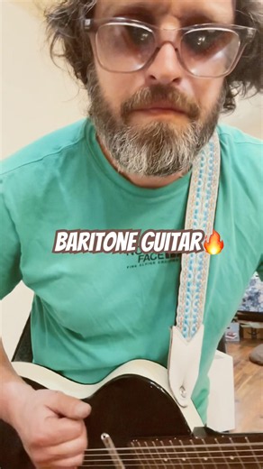 This guitar is dirty in the best way #baritoneguitar #danelectro