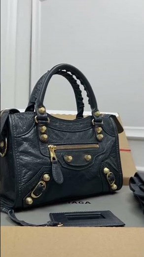 The Balenciaga City Bag Is Trending Again 😳 #bag #handbags