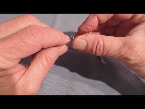 Making a Gable bend on a 19x25Tee and a 19x25KH looped archwires