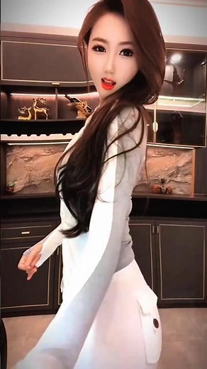 Korean Dance Girl 🔥 Must-Watch Viral Performance | Hottest Dance Moves | Korean Girls Edition#shorts