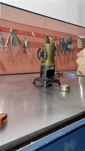 Motorul cu abur 💨