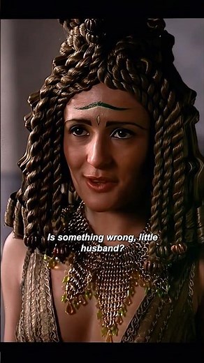 Puppet Queen or Master Seductress? #clips #highlights