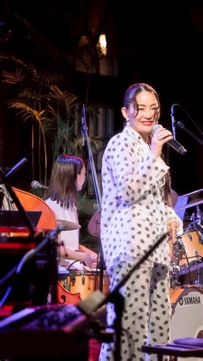 miki et nana – Rock With You | Live at BLUE NOTE PLACE, Tokyo #MichaelJackson #mikietnana #ミッケナナ