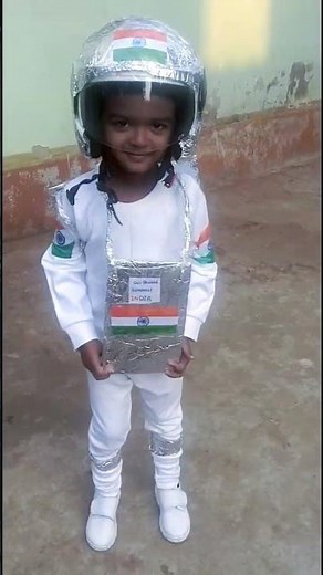 Astronaut theme fancy dress competition|Fancy dress competition ideas #astronaut #space #shorts #yt