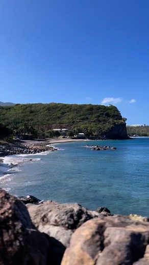 Visiting Montserrat for a 3-day getaway? 👀🌴 Here’s an inspo guide to help you plan: From Black sand beaches, rainforest hikes to island cubes 🎶 There’s something for everyone so come chill, sip and relax in the Emerald Isle🍹 Quick hop from Antigua ✈️ or St. Maarten 🇸🇽 gets you to paradise! #VisitMontserrat #EmeraldIsle #montserratisland #montserratcaribbean #montserratbwi | Island of Montserrat