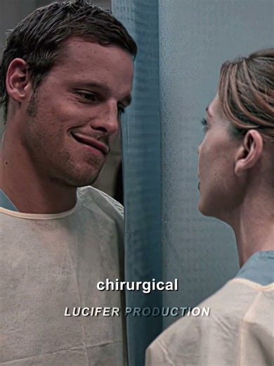 Alex and Meredith play heads or tails for a patient (French version) | Grey's Anatomy #shorts