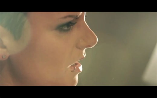 Christina Novelli - Concrete Angel [Acoustic]