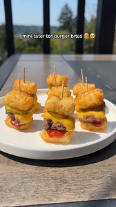 150K views · 1.1K reactions | These mini cheeseburger bites are almost too cute to eat! 凜燎 | Kroger | Facebook
