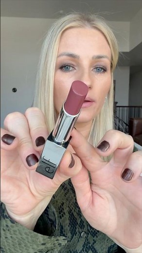 ELF GLOW REVIVER LIPSTICK REVIEW #elf #elfcosmetics #lipstick #gloss #lipgloss