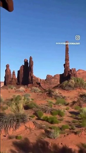 Backcountry tour of Monument Valley