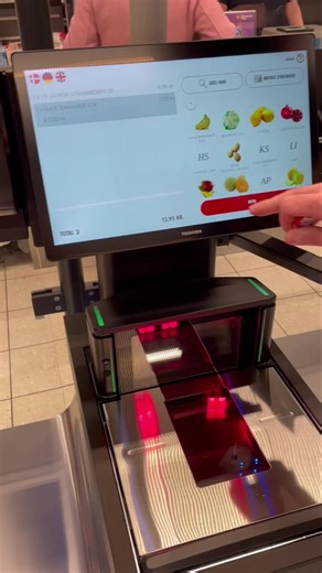 17K views · 212 reactions |  SCAN SELV  Så er scan selv blevet etableret og klar til brug, vi er der selvfølgelig til at hjælpe jer her i starten på bedst mulig måde  Kasse 1 og 2 virker selvfølgelig på normal vis med en kollega ved kassen  Se videoen for en lille forsmag på hvordan det virker, ellers så spørg i bare  God weekend fra os i Meny Svogerslev ✌ | Meny Svogerslev | Facebook