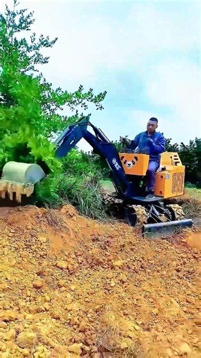 Can an Excavator Simulator Replace Real Training?