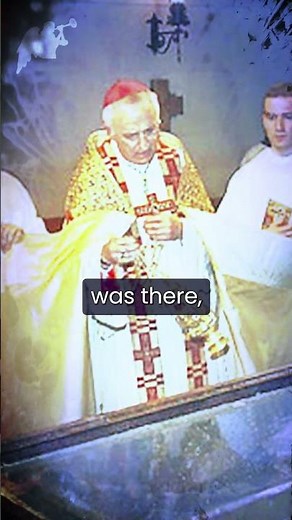 Padre Pio's body is still intact. Nails and beard still growing. Fr John Iacono #padrepio
