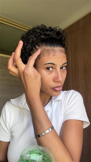 Creative Ways to Style Your Edges Without Gel