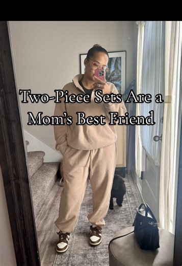 Matching two-piece outfits are the ultimate hack. They’re comfy, effortless, and make it look like you actually tried… even when you didn’t. #TikTokCreatorSearchInsightsIncentive #casualstyle #ootd #2pieceset #comfystyle