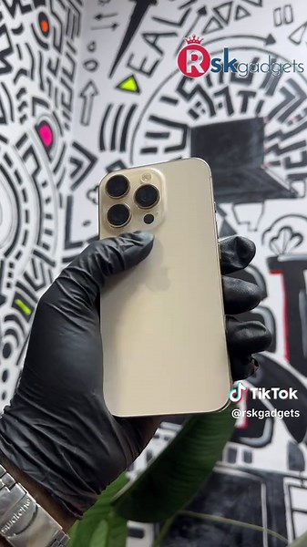 🇺🇸 iPhone 16 Pro || 512GB || eSIM || ₦1,500,000 Power, speed, and elegance — all in one premium device! 💎 ✅ A18 Pro Chip – ultra-smooth performance ✅ Super Retina XDR Display ✅ 512GB Storage ✅ eSIM Model ✅ Excellent Battery Health 🚀 Upgrade your lifestyle today! DM RSK Gadgets now to grab this beauty before it’s gone 📱💨