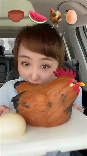 Eat emoticons,eat you bite by bite,the co-pilot eats snacks#food#shortvideo#eatemoticons