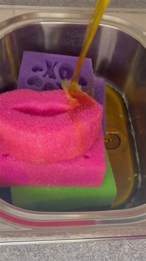 Soaking Sponges in Dettol & Asda Wood Cleaner — Satisfying Sponge Squeeze ASMR