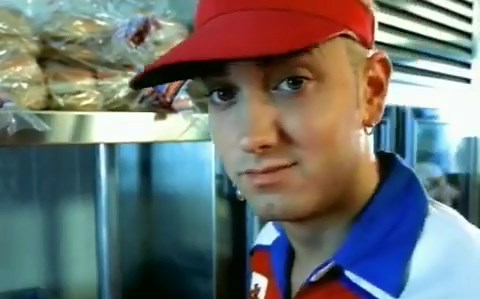 【中英字幕】The Real Slim Shady - Eminem 终于轮到了给埃米纳姆做字幕