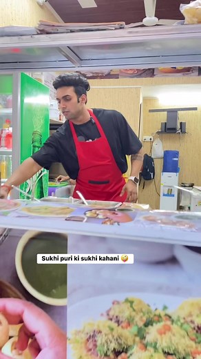 436K views · 10K reactions | Saala ab isse paise lu ki nahi qki sach me sukhi puri free milti hai 沈 ab aap batao mujhe kya karna chahiye ? #mukeshjaiswal #funny #reelsvideo #facebook | Mukesh Jaiswal | Facebook