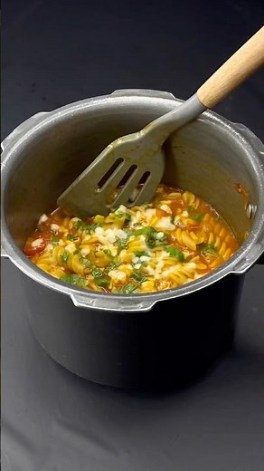 ￼￼￼￼pasta in pressure cooker ! Quick￼ and easy recipe #easy #pasta #recipe #trending #trend #viral🔥