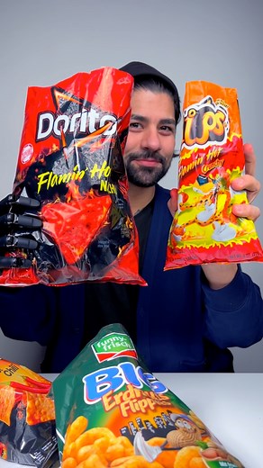 Cheetos vs Doritos | VergleichKing