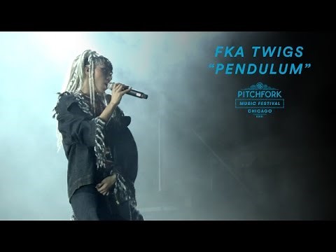 FKA twigs Performs "Pendulum" | Pitchfork Music Festival 2016