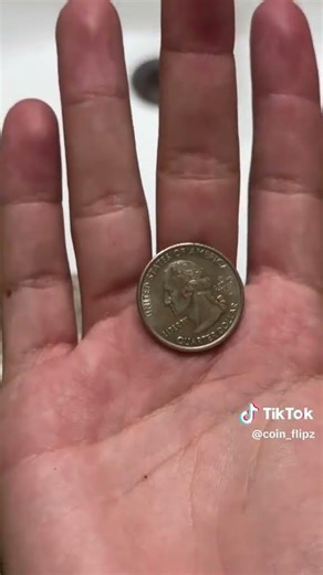 Flip 43 | Flipping A Quarter Everyday Until The Glass Overflows #coin #coinflip #money