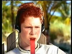 Fruit By the Foot Ad- Lizard Love (2002)