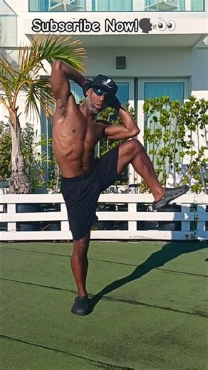 Standing Oblique Crunch – Side Abs Exercise for Adults 40+