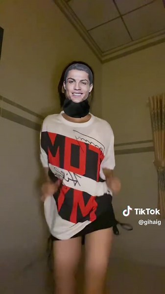 Nhảy TikTok Mới Nhất: Video Vui Nhộn