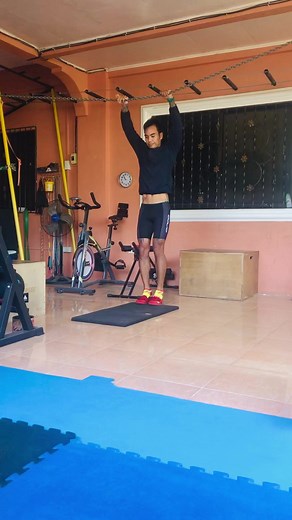 1.4K views · 58 reactions | Chain muscle up❤️ #solidbarrettorunners #proudolongaporunnersclub #ninjamoves #muscleup | Ryan Adam | Facebook