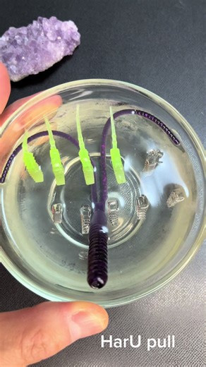 Satisfying Worms Pull from Jelly Video