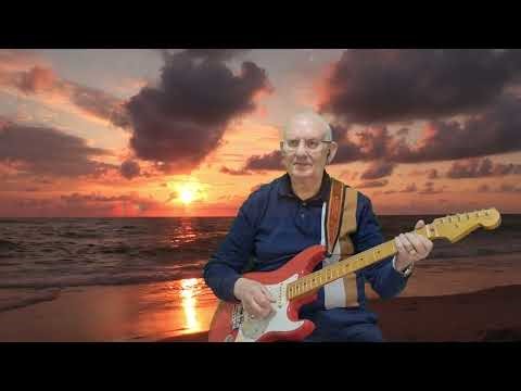 Theme from Emmanuelle - Pierre Bachelet - Guitar cover by Dave Monk