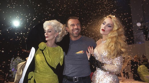 In Memoriam: Thierry Mugler's Most Outrageous Runway Moments